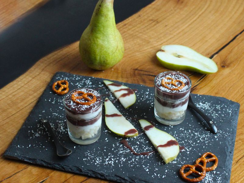 Verrine poire et crème de marron à la chapelure de Bretzels